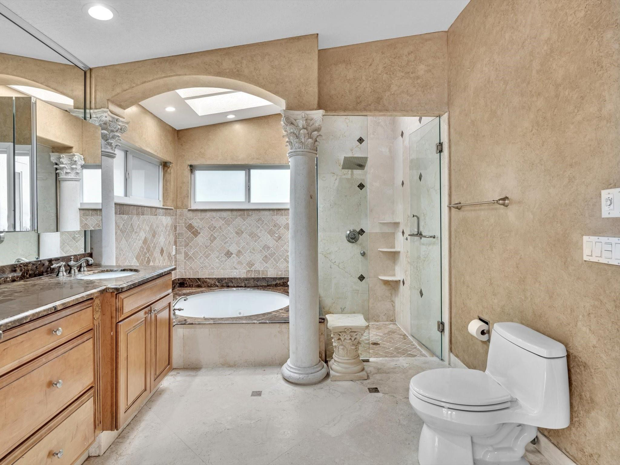 386 NW 111th Avenue