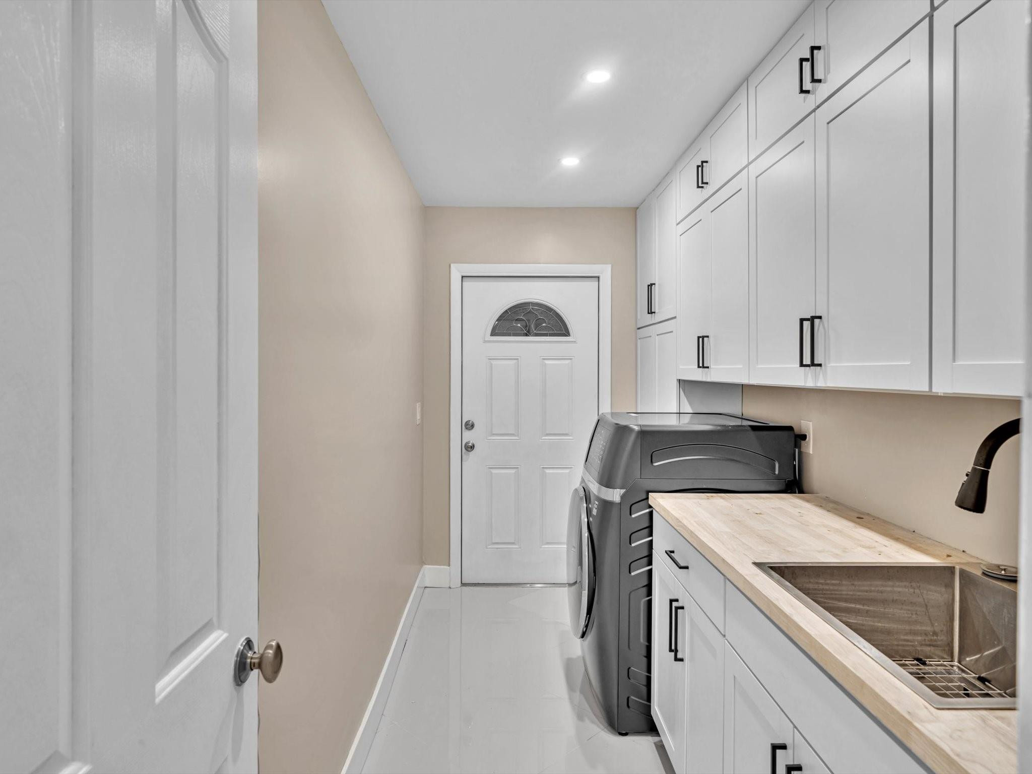 386 NW 111th Avenue