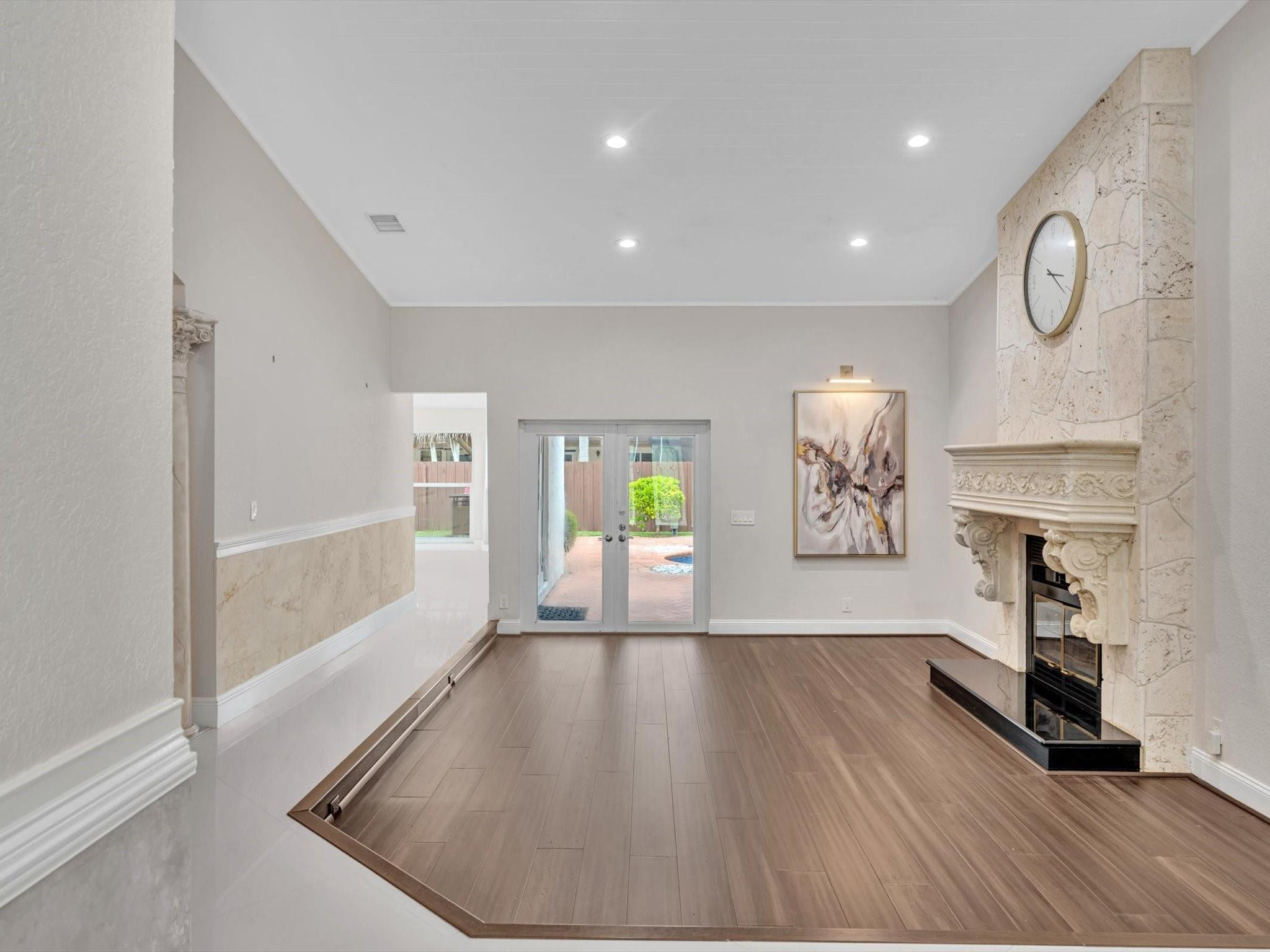 386 NW 111th Avenue