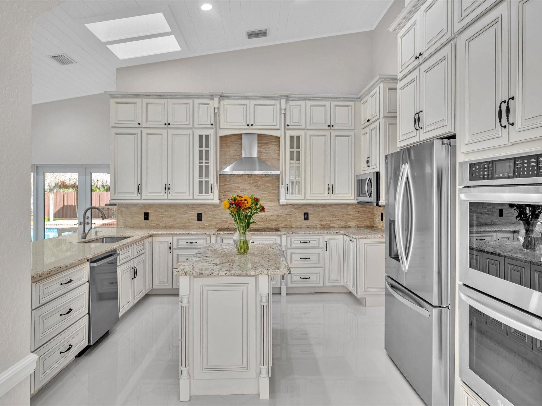 386 NW 111th Avenue