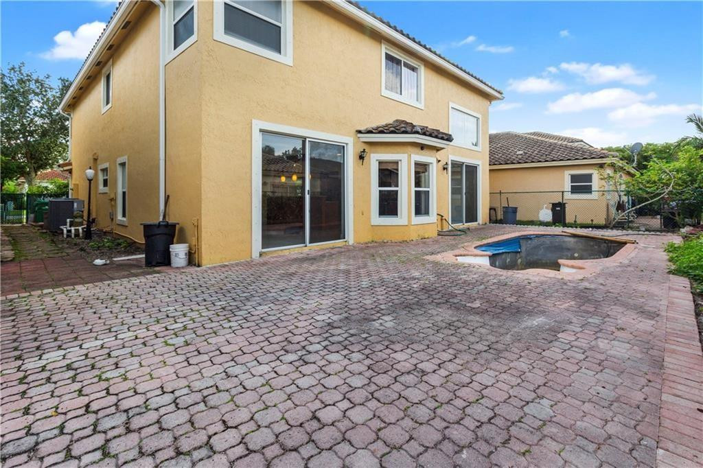 12149 NW 46th Street