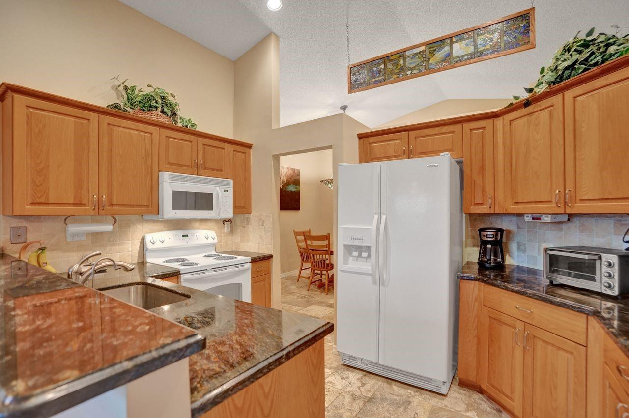 7600 NW 28th Street