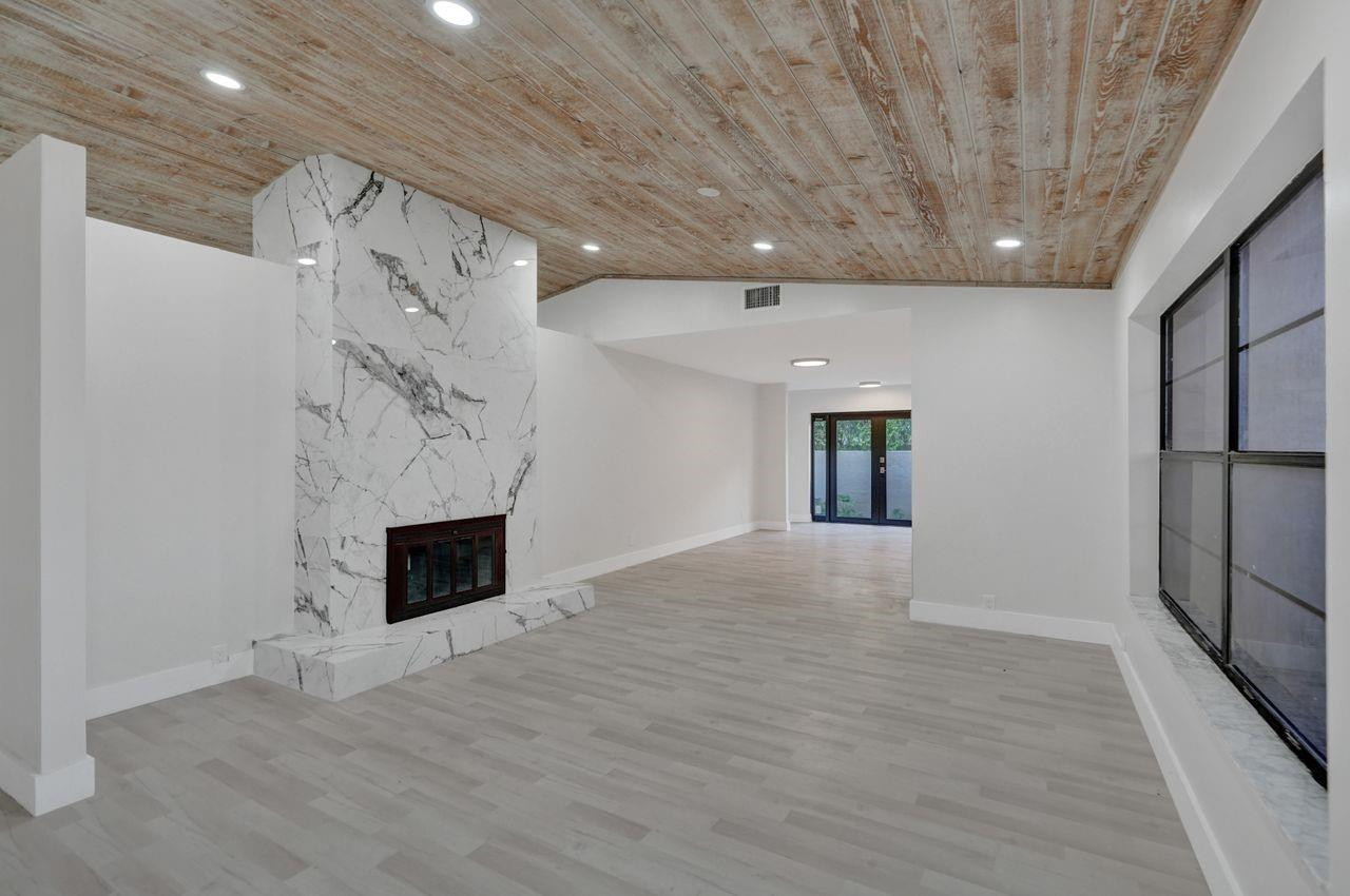 1227 NW 111th Avenue