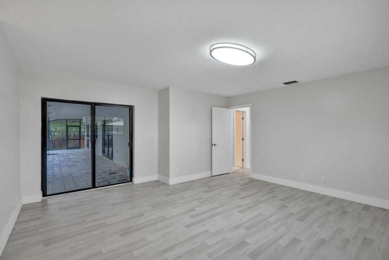 1227 NW 111th Avenue