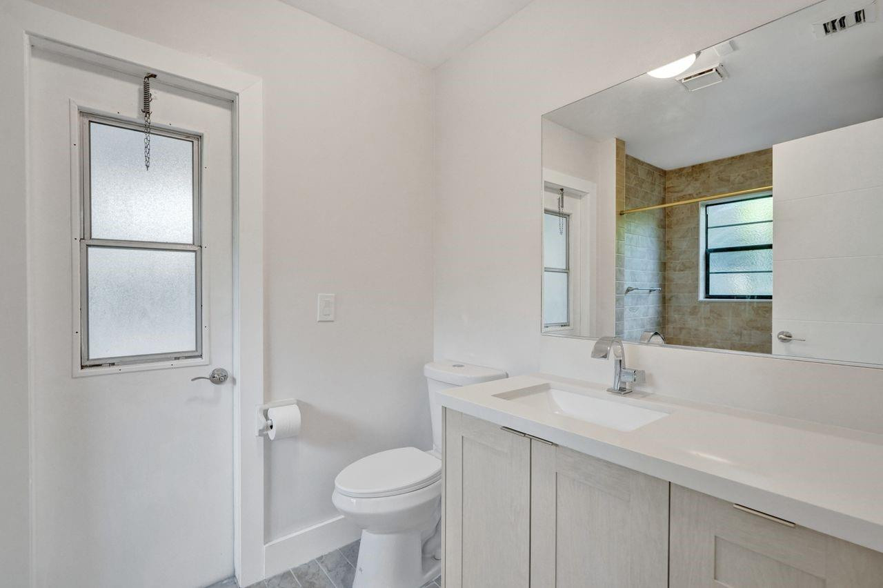 1227 NW 111th Avenue