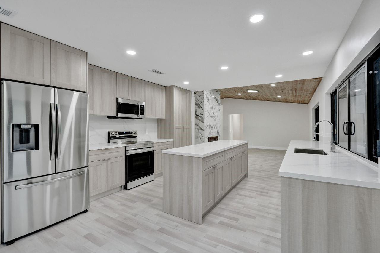 1227 NW 111th Avenue