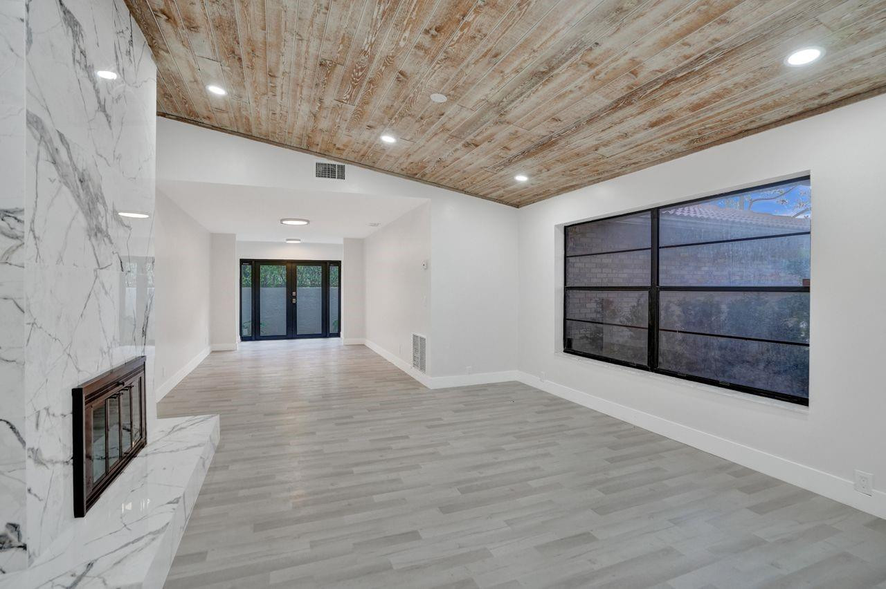1227 NW 111th Avenue