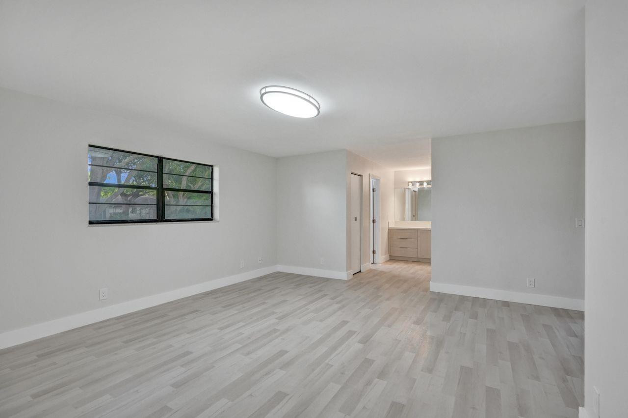 1227 NW 111th Avenue