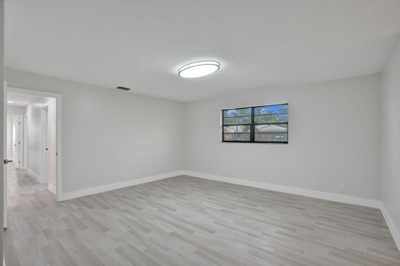 1227 NW 111th Avenue