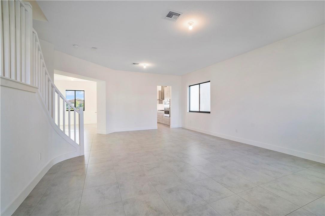 10870 Oceano Way