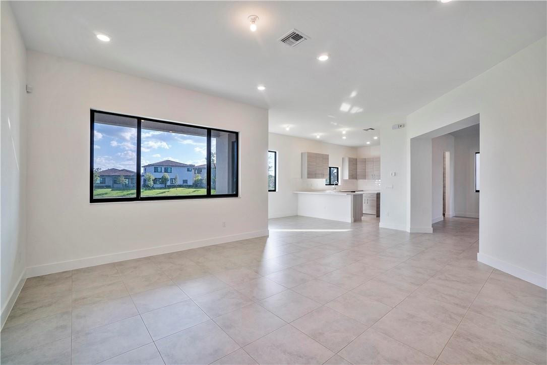 10870 Oceano Way