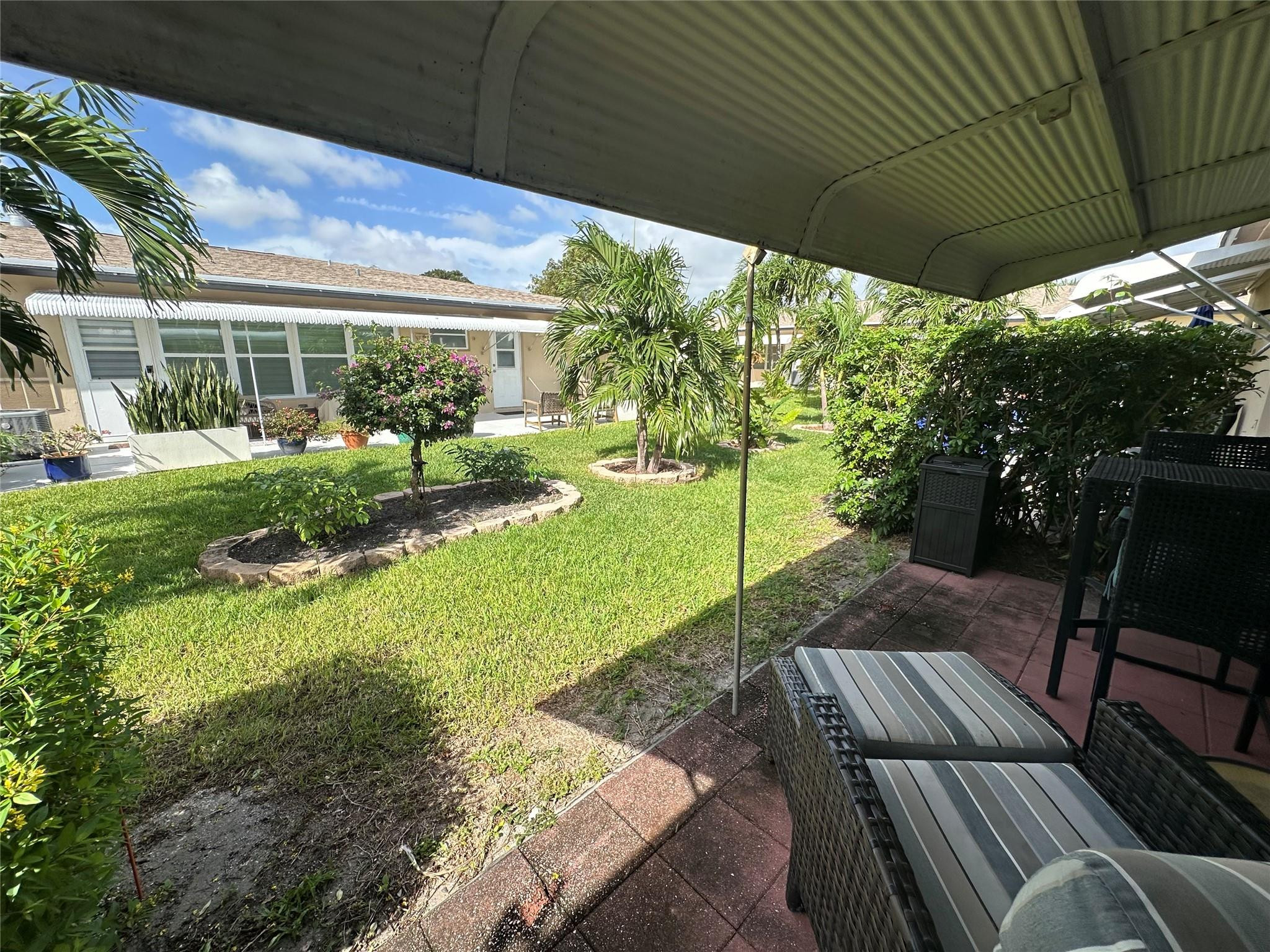 837 North Drive C