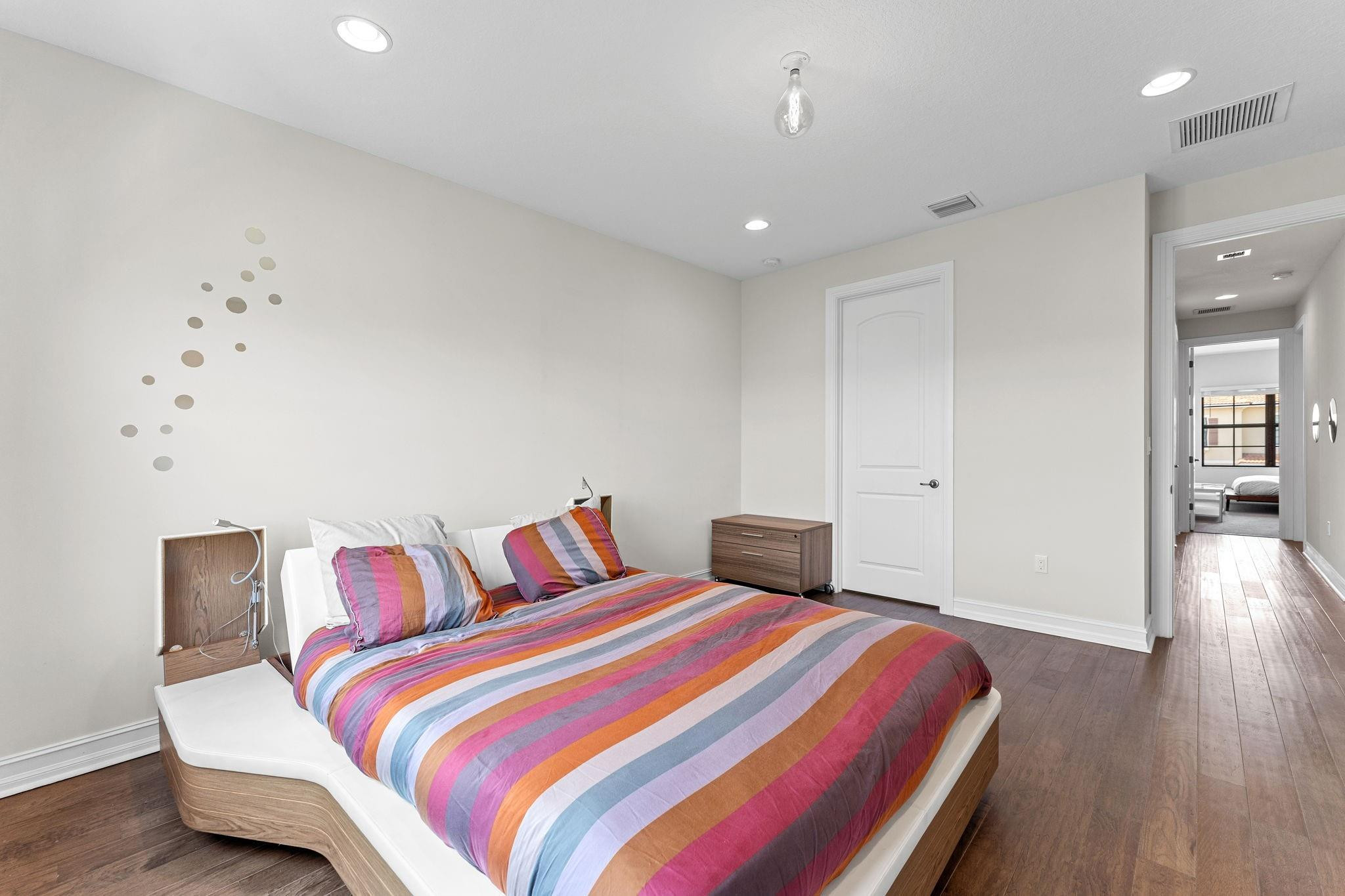 9477 Glider Way