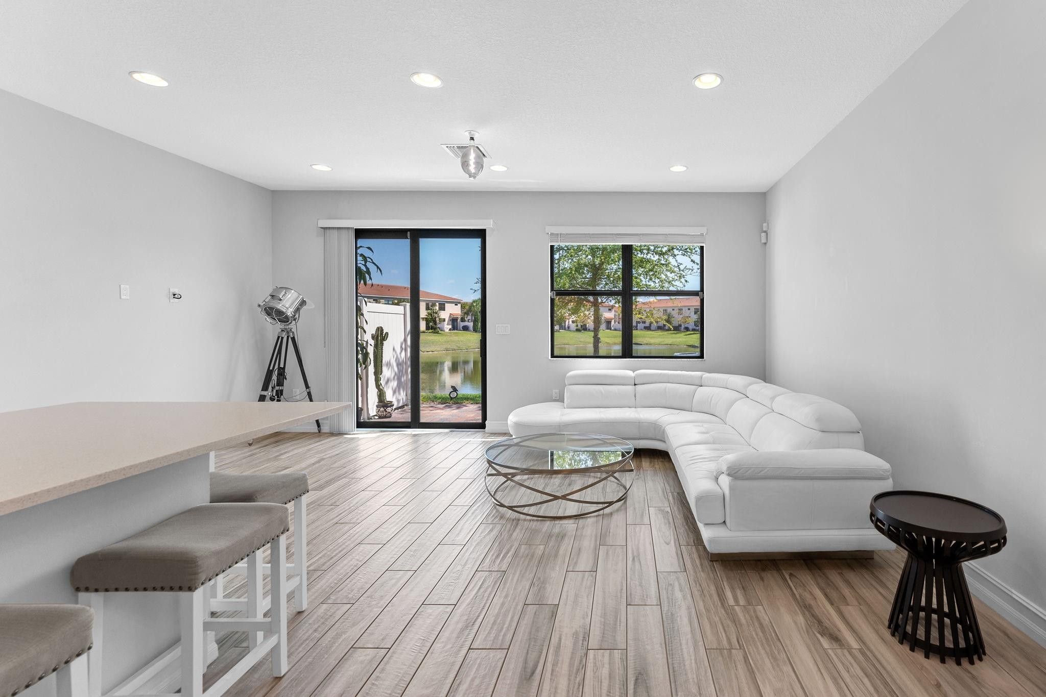9477 Glider Way