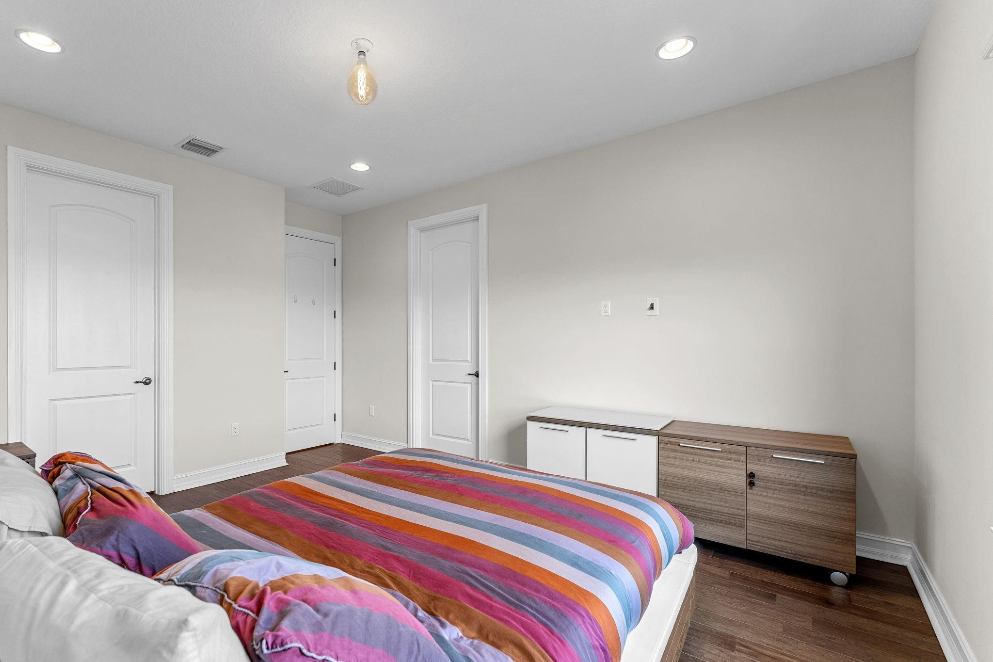 9477 Glider Way