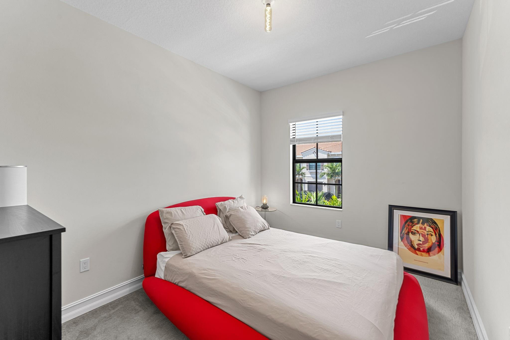 9477 Glider Way