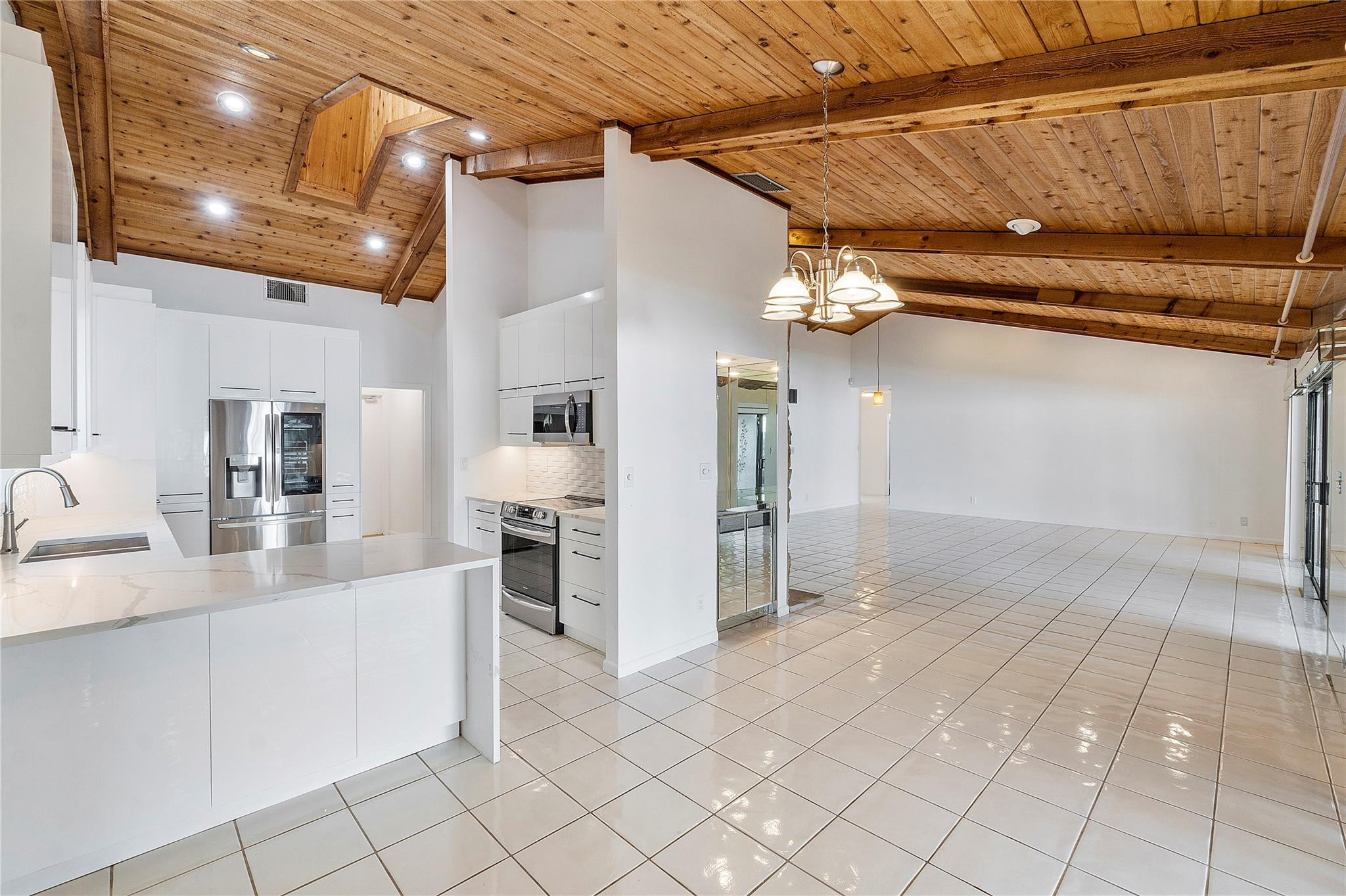 8319 NW 80th Street