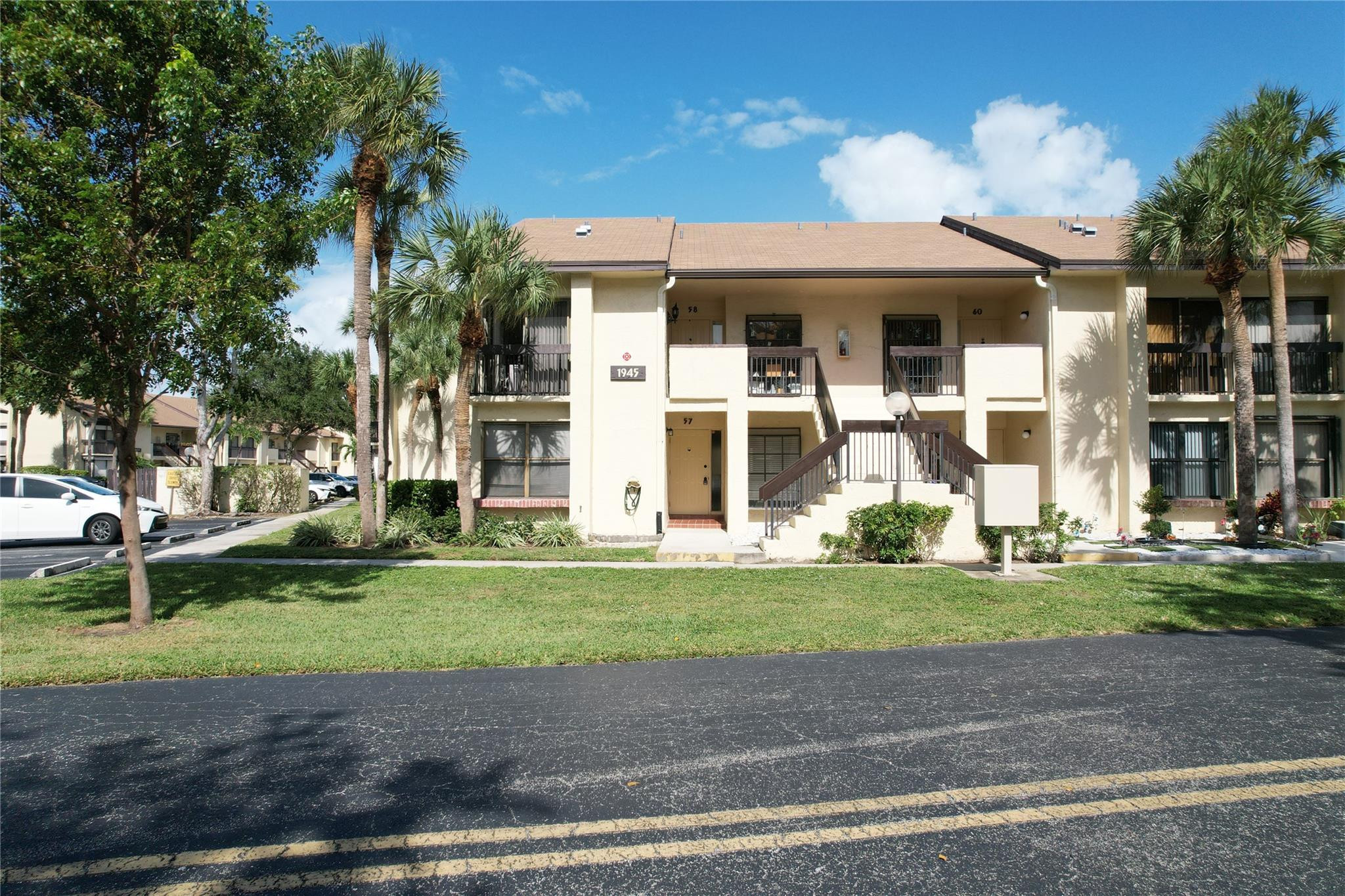 1945 SW 15th Street 57