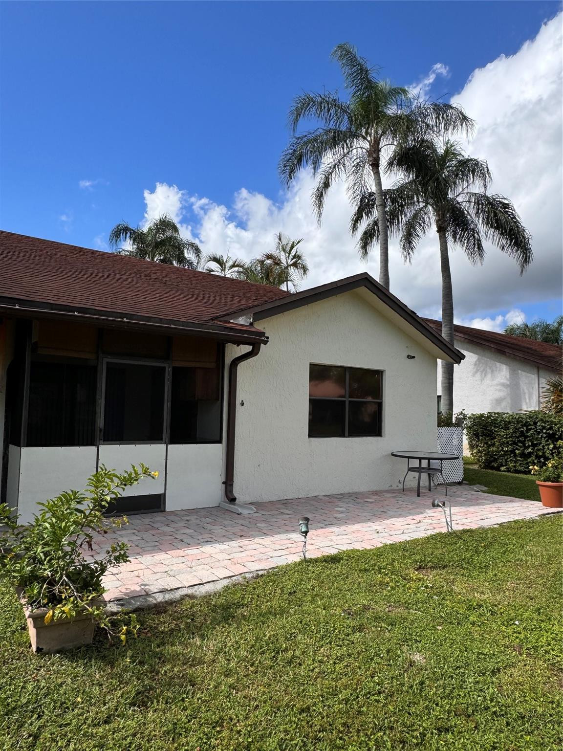 23128 Barwood Park Lane