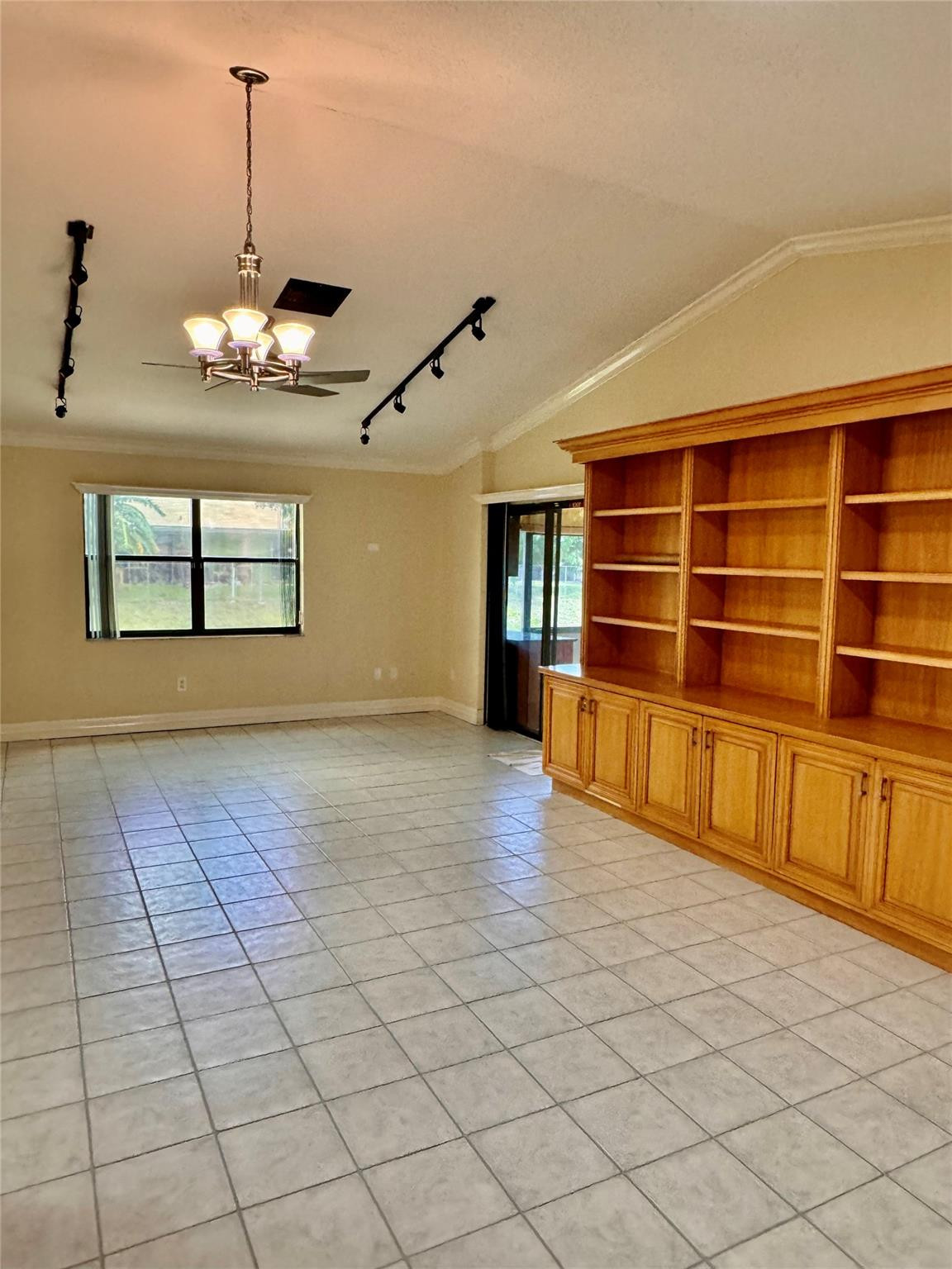 23128 Barwood Park Lane