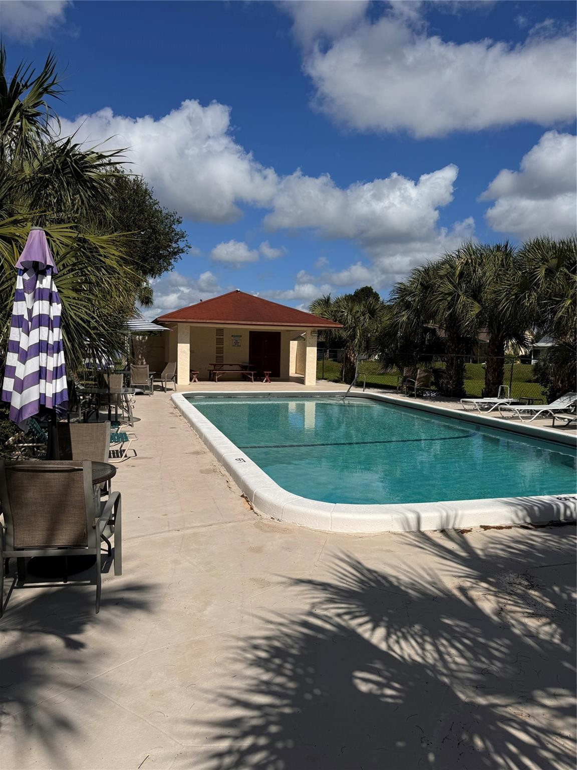 23128 Barwood Park Lane