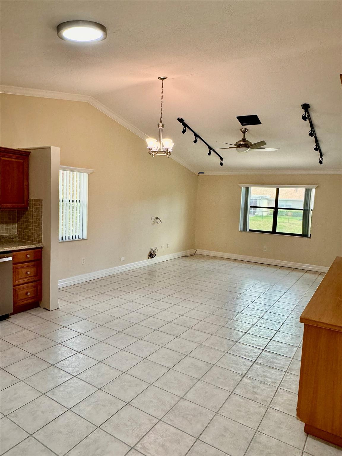 23128 Barwood Park Lane