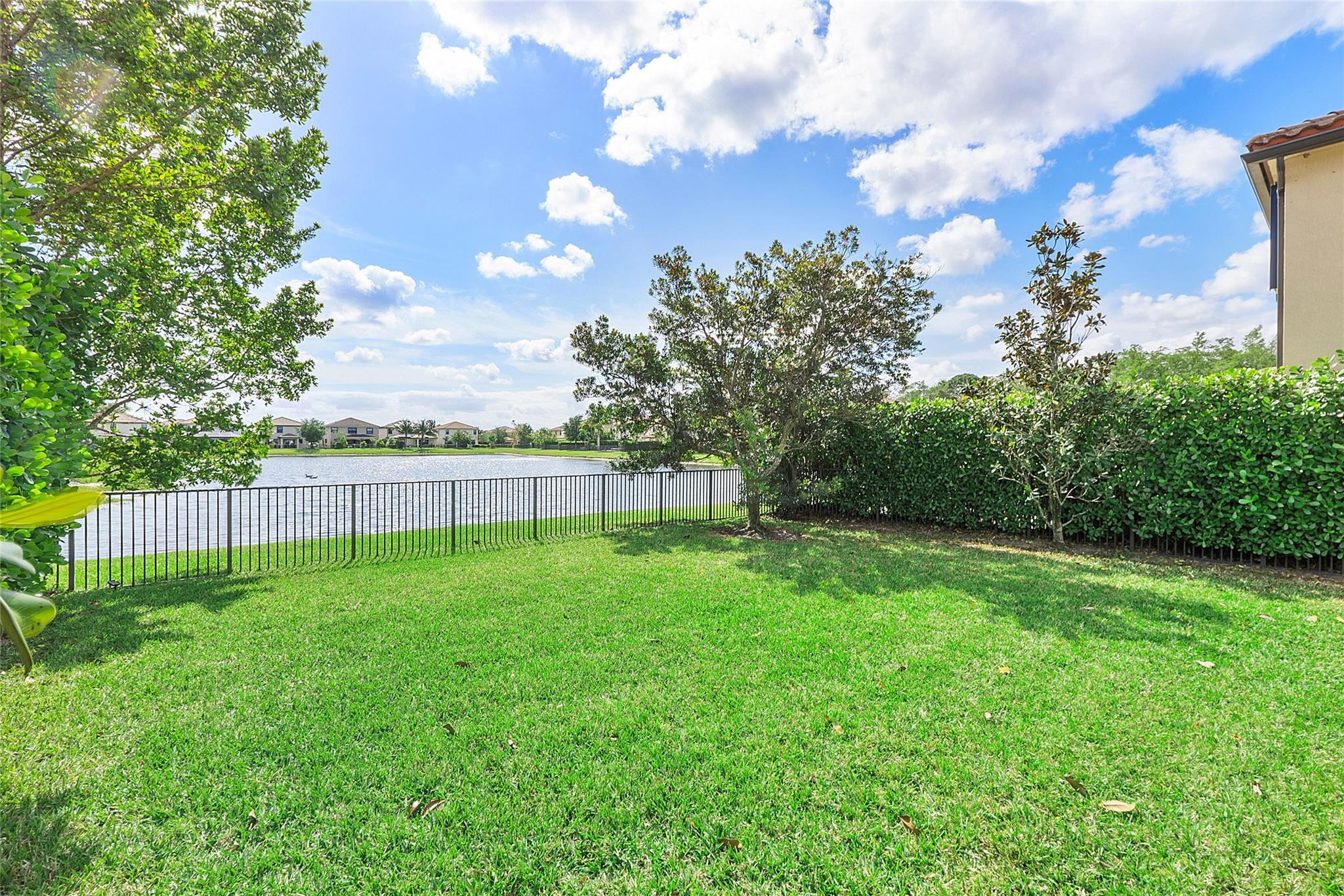4510 Gulf Sounds Lane