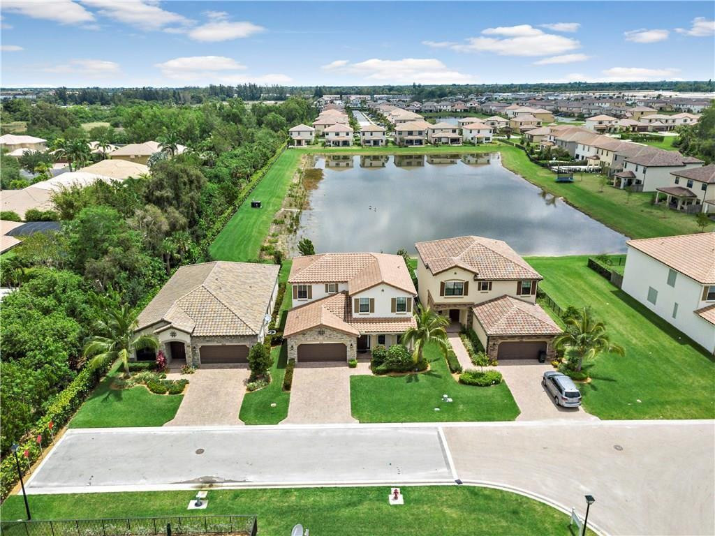 4510 Gulf Sounds Lane