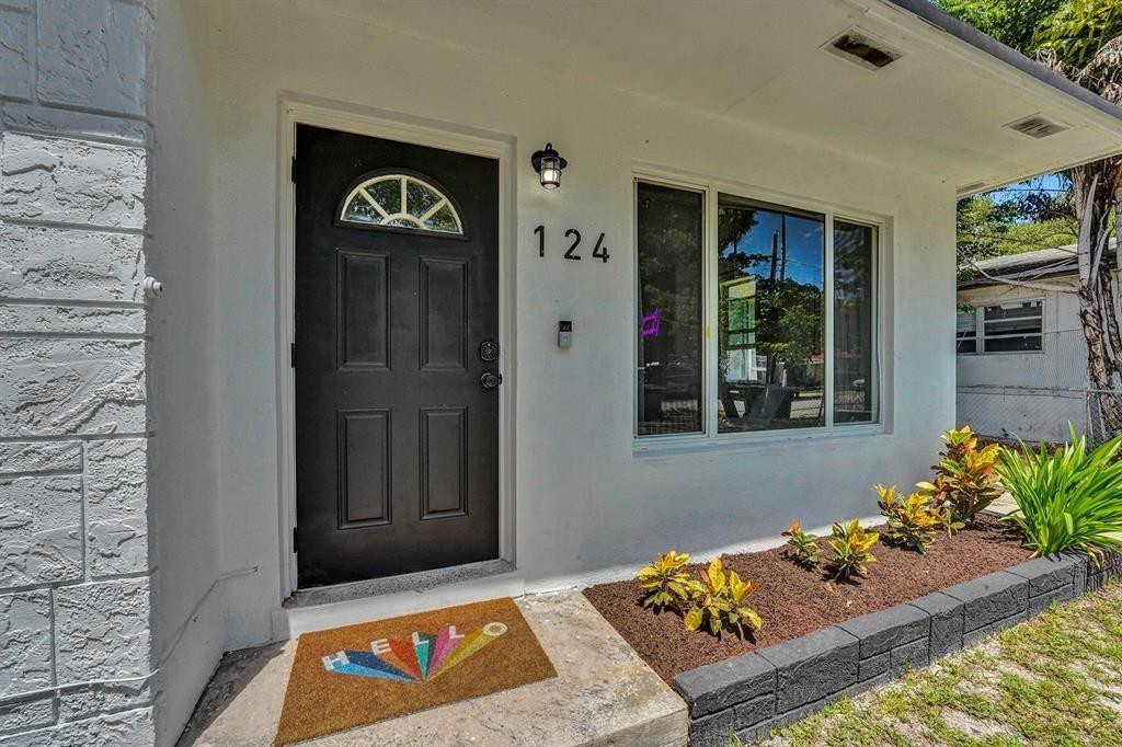 124 SW 7th Terrace