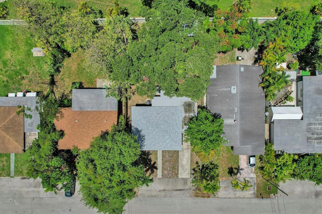 124 SW 7th Terrace