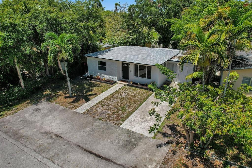 124 SW 7th Terrace