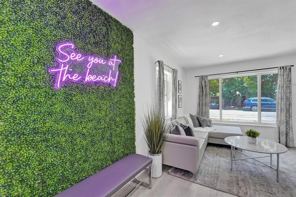 124 SW 7th Terrace