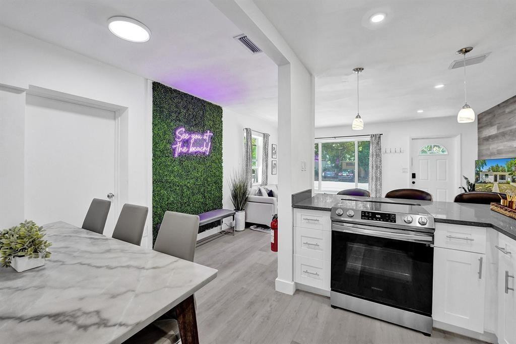 124 SW 7th Terrace