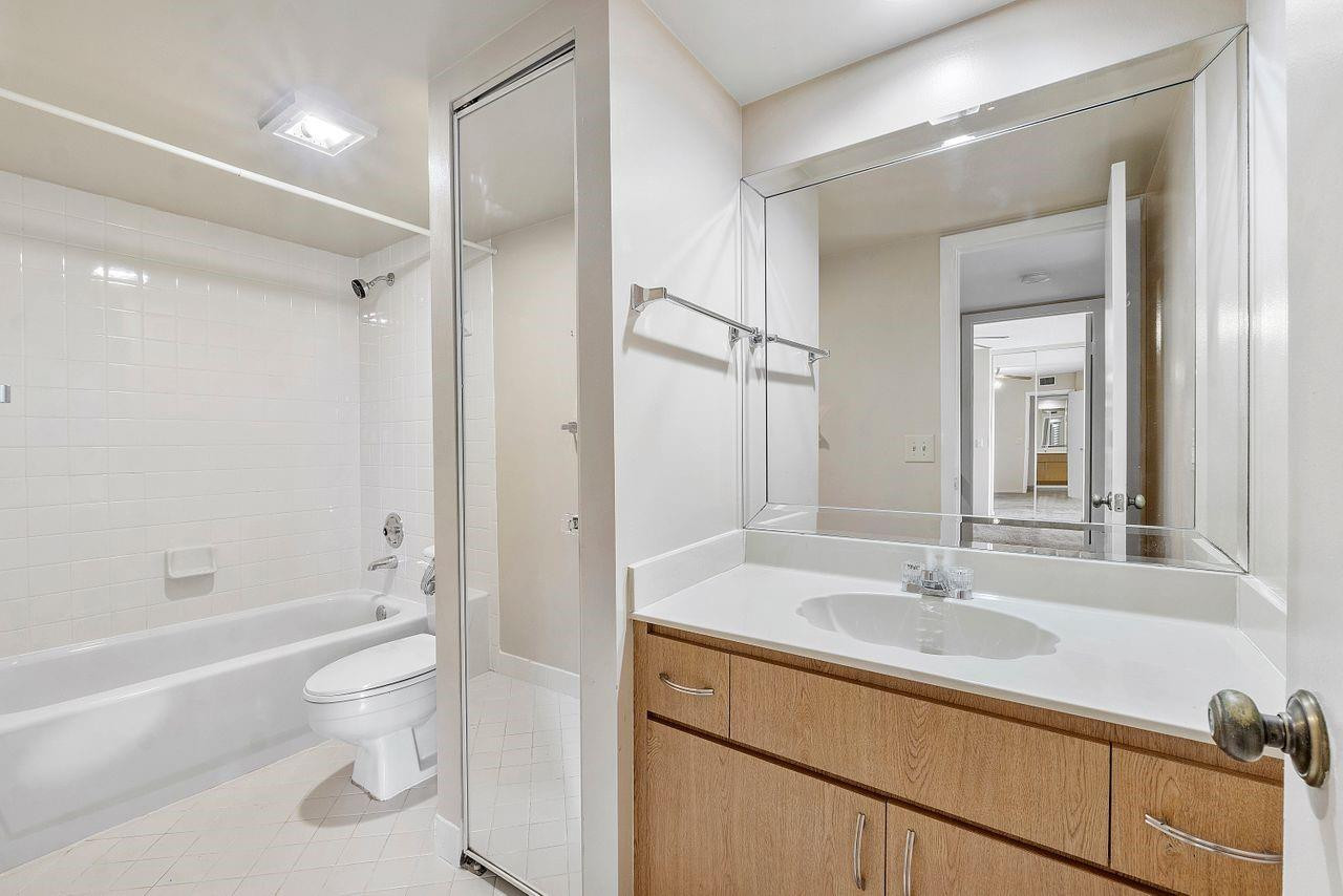 2780 SW 15th Street 2780