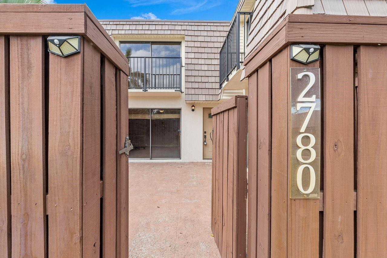 2780 SW 15th Street 2780