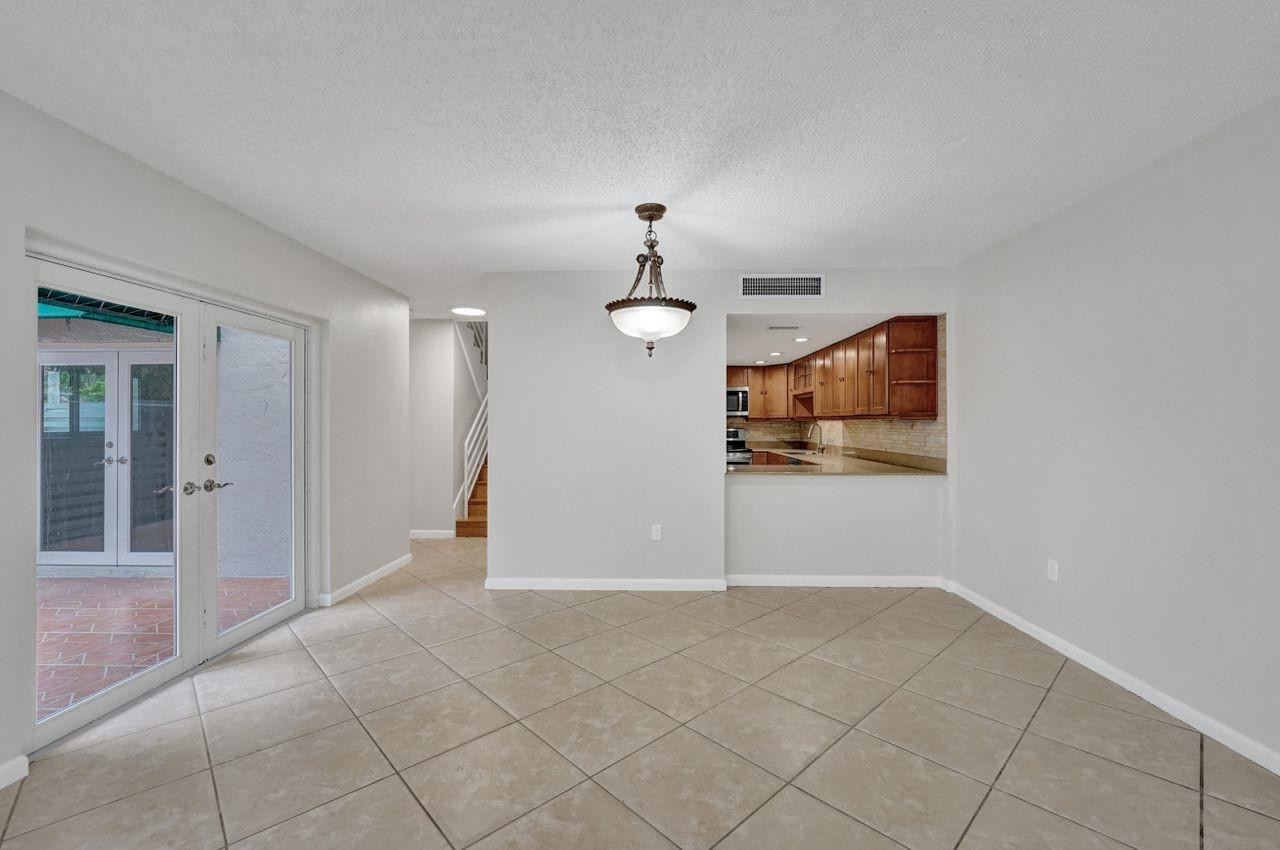 545 NW 97th Avenue