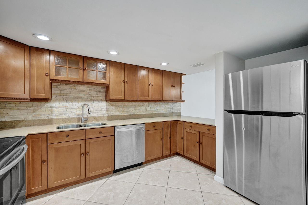 545 NW 97th Avenue