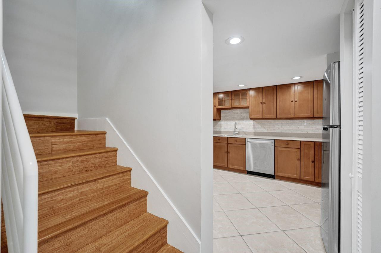 545 NW 97th Avenue