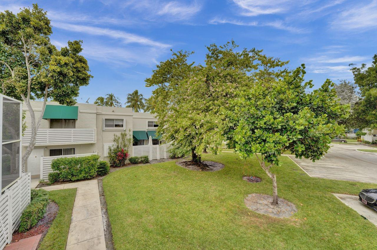 545 NW 97th Avenue