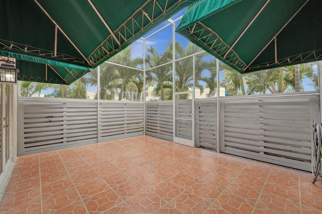 545 NW 97th Avenue
