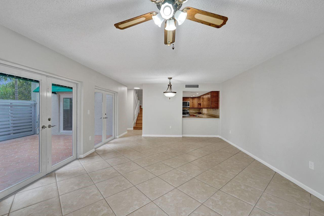 545 NW 97th Avenue