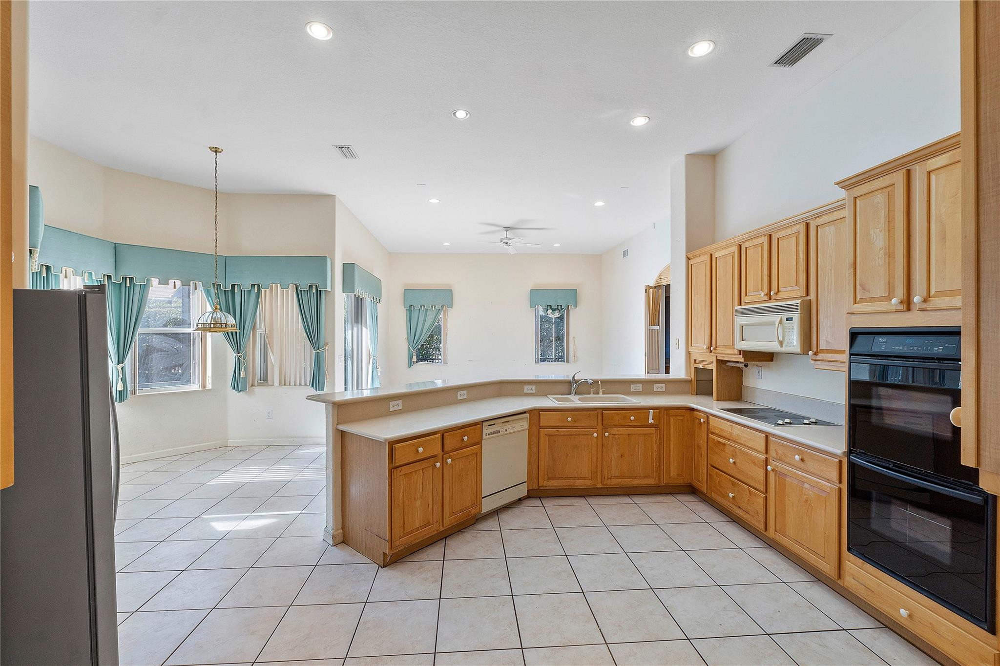 900 NW 123rd Drive