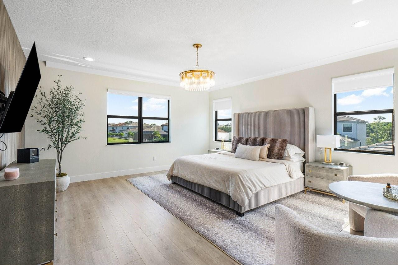 7252 Stella Lane