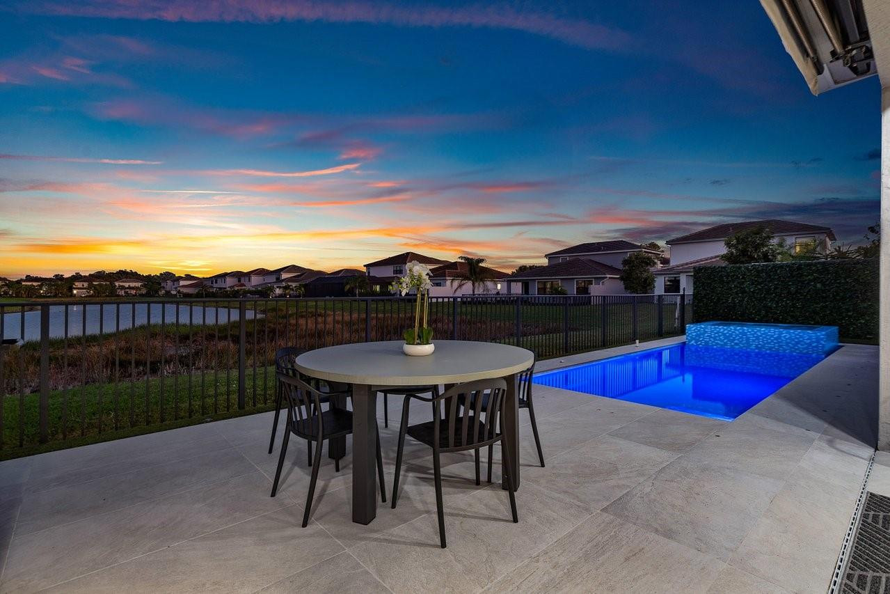 7252 Stella Lane