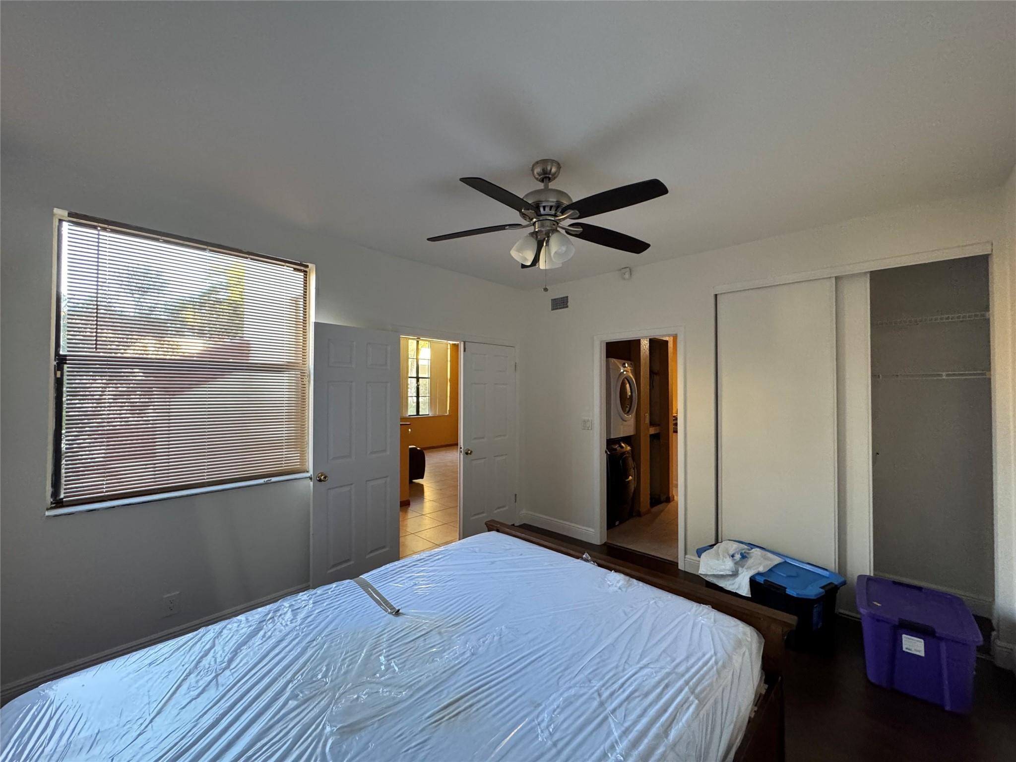 1423 Avon Lane 213