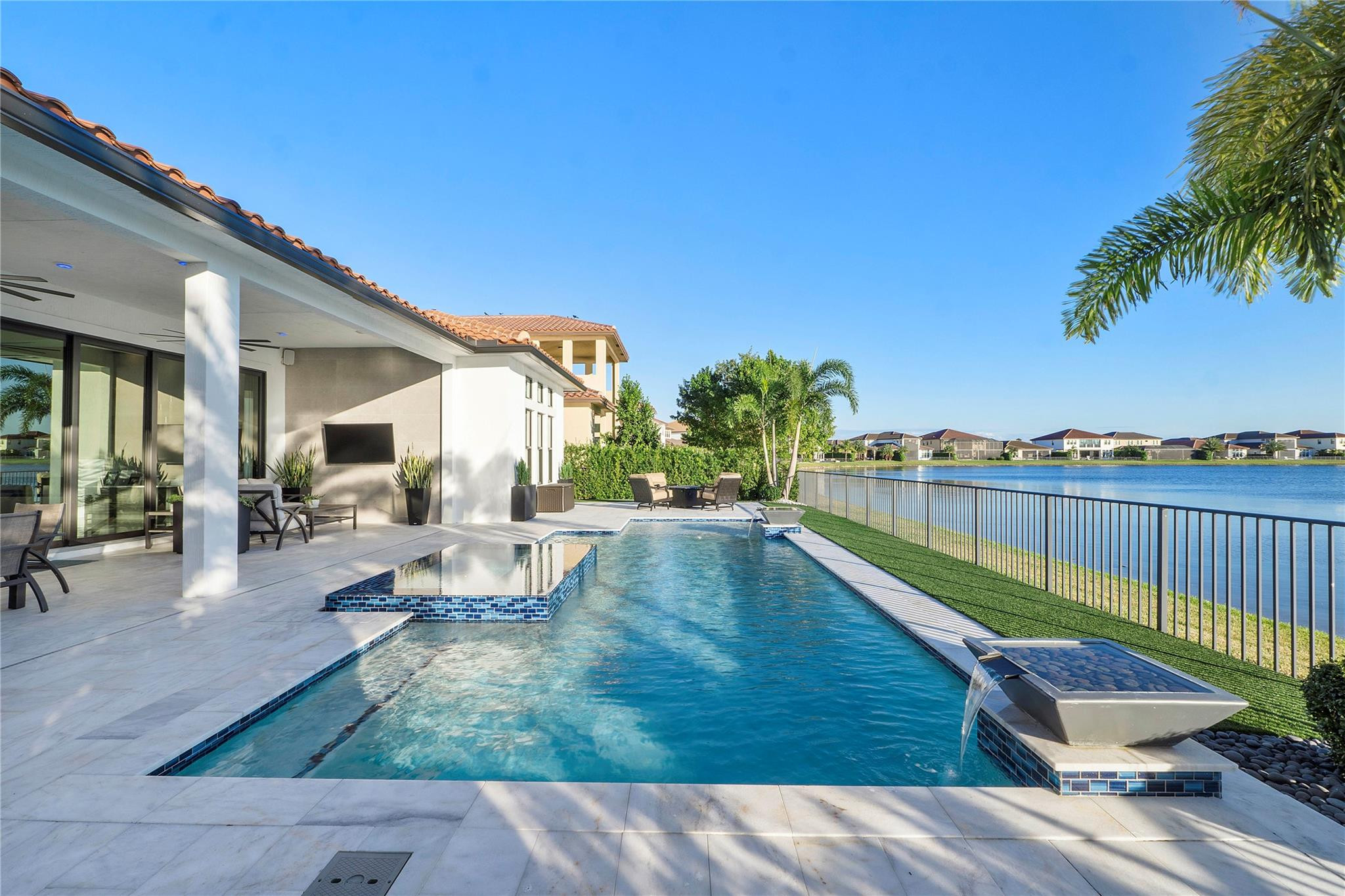 12430 N Parkland Bay Trail