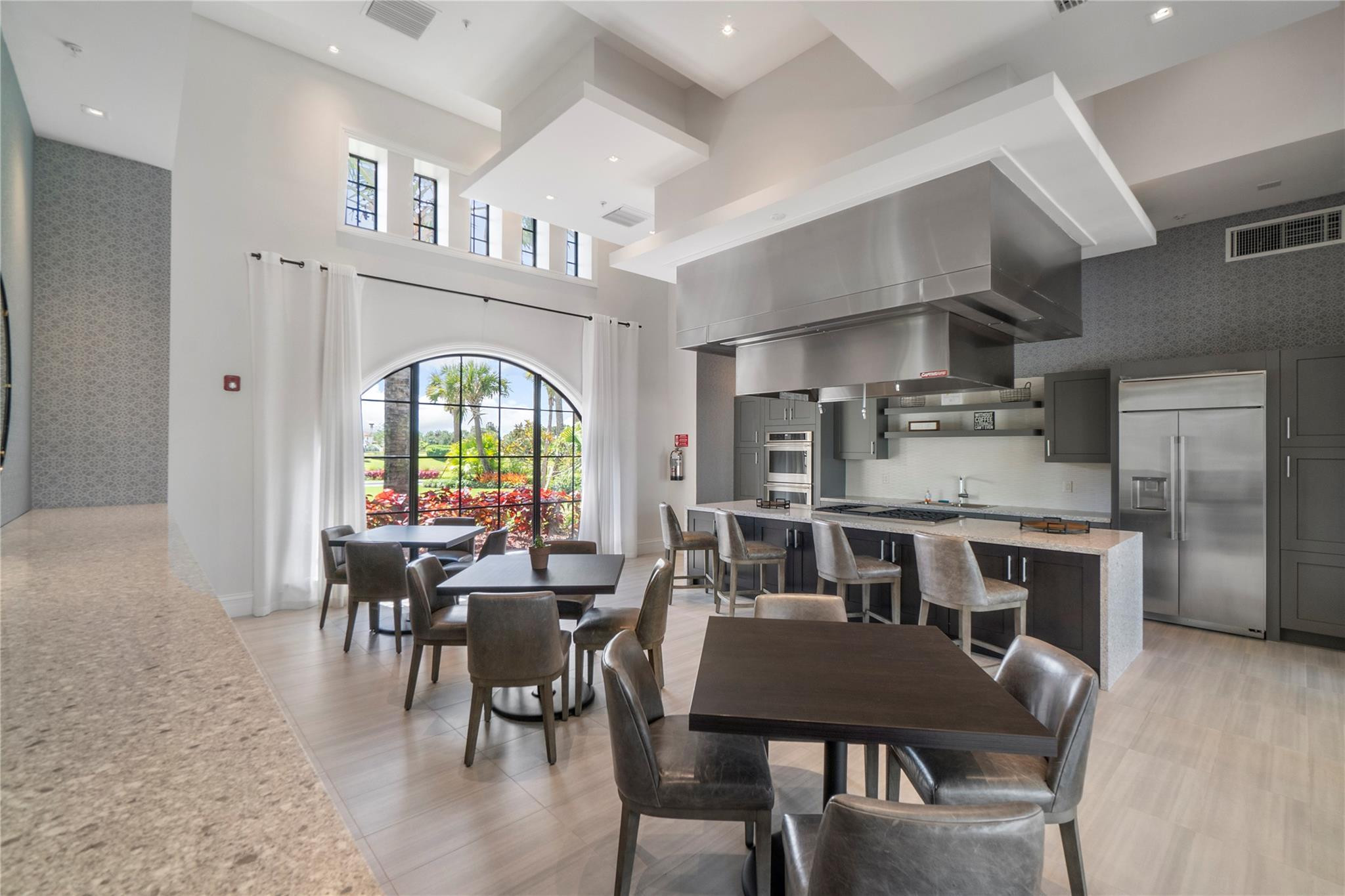 12430 N Parkland Bay Trail