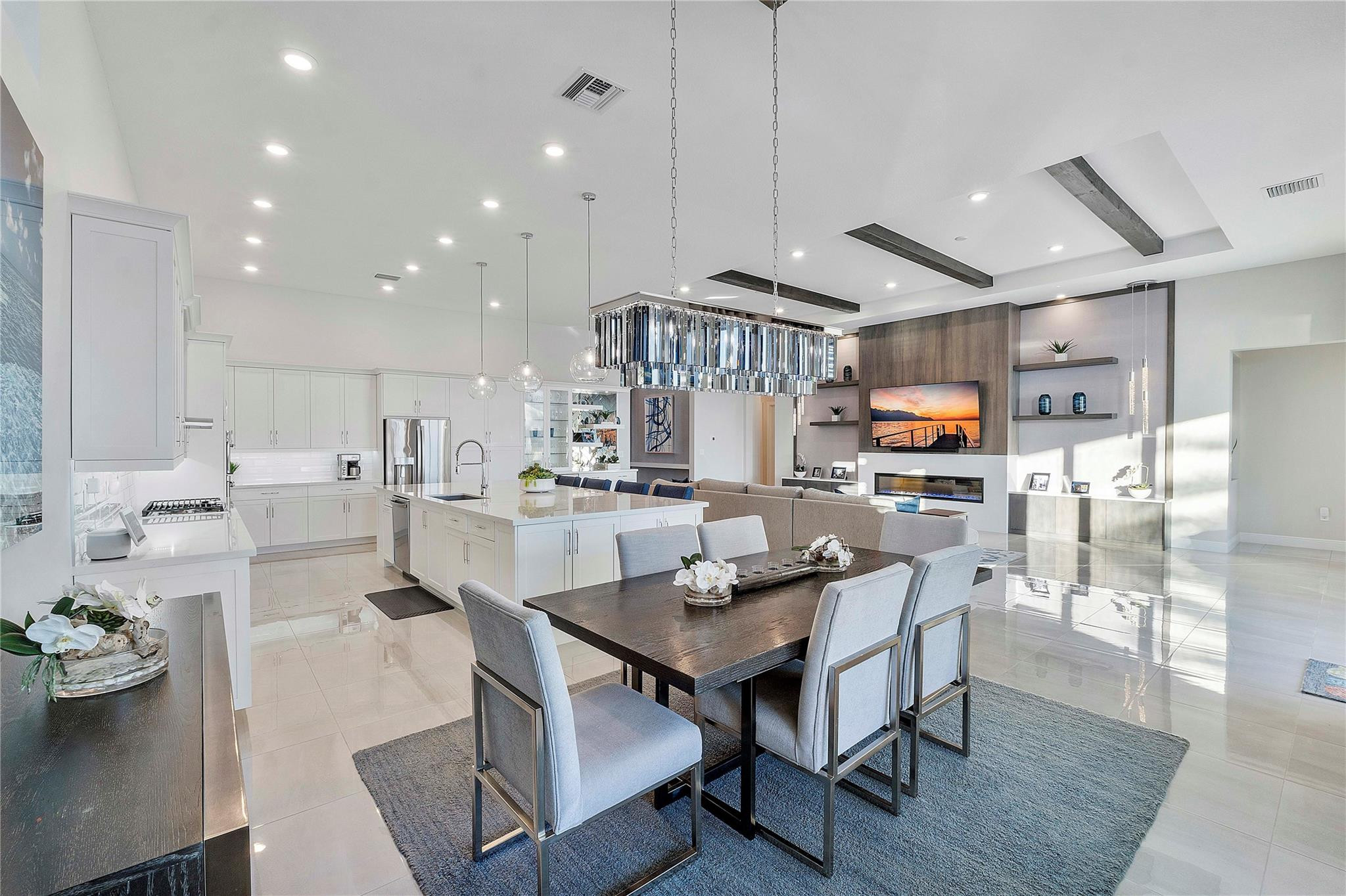 12430 N Parkland Bay Trail