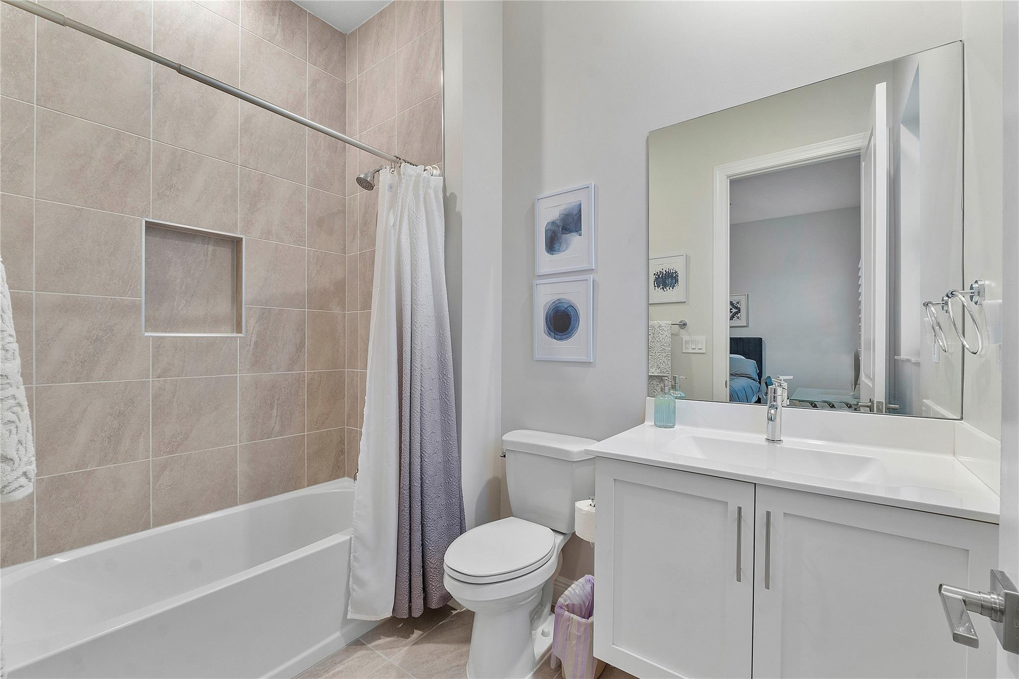 12430 N Parkland Bay Trail