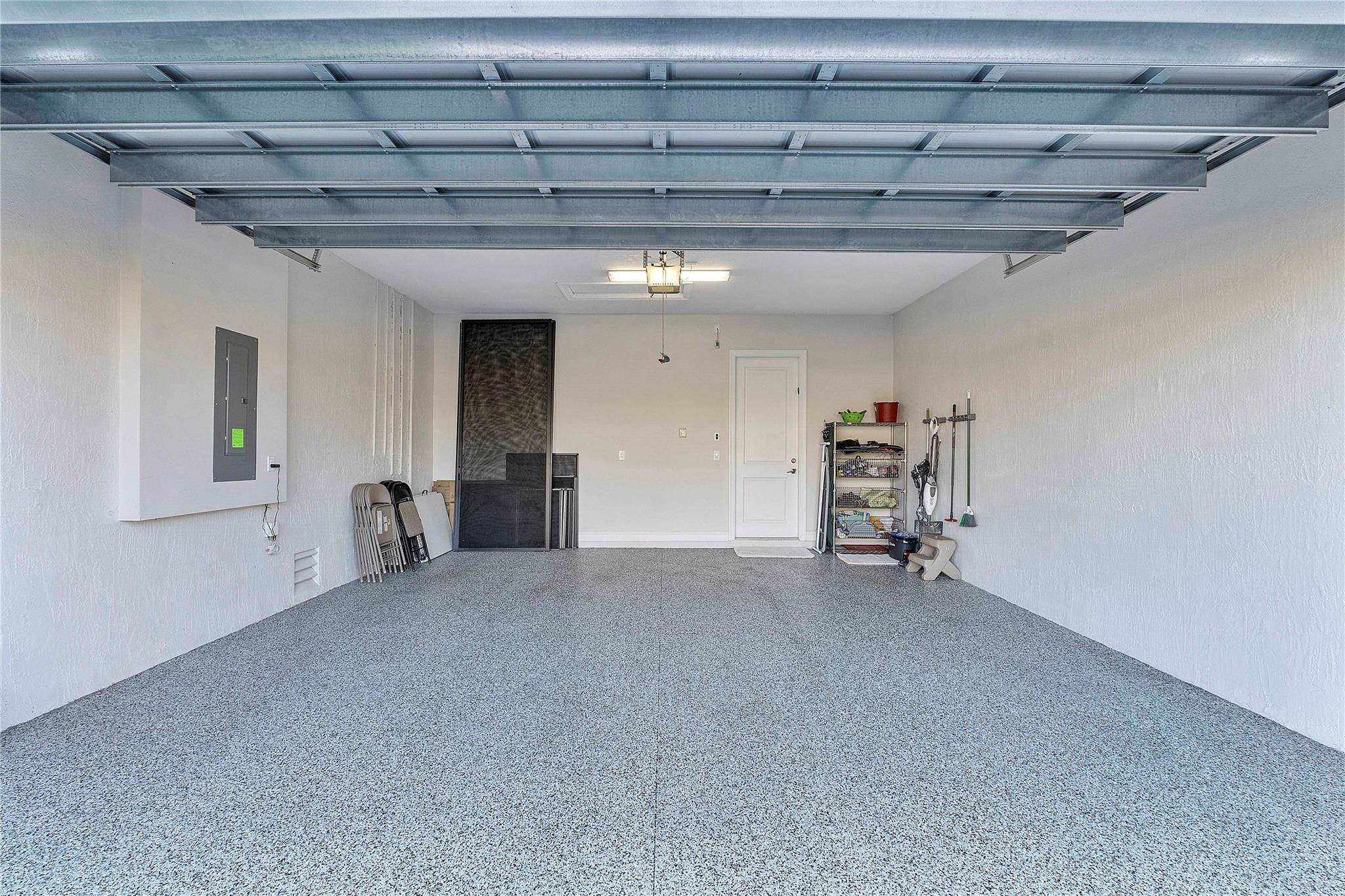 12430 N Parkland Bay Trail